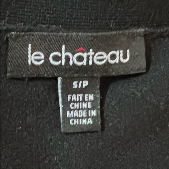 Le Chateau Black Vneck Ruffle Cardigan  Size Small - Picture 5 of 6